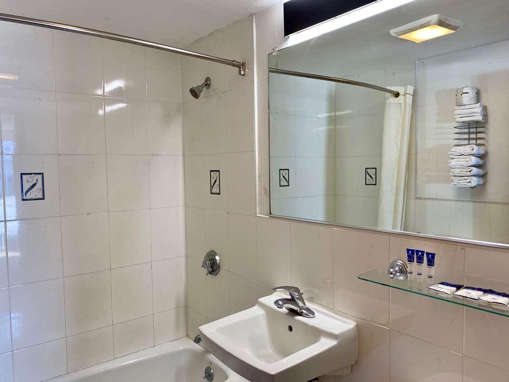 America'S Best Value Inn & Suites/Hyannis Cameră foto